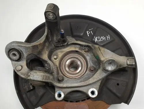 Mercedes-Benz GLK (X204) Rear wheel hub