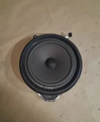 Audi A4 S4 B7 8E 8H Front door speaker 2752507175