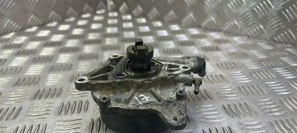KIA Sportage Vacuum pump 288102F000