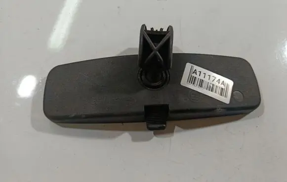 Nissan Primera Rear view mirror (interior) 