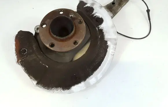 BMW 6 F12 F13 Front wheel hub spindle knuckle 31216775770
