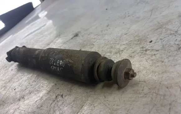 Mitsubishi Pajero Sport I Front shock absorber/damper mr448498