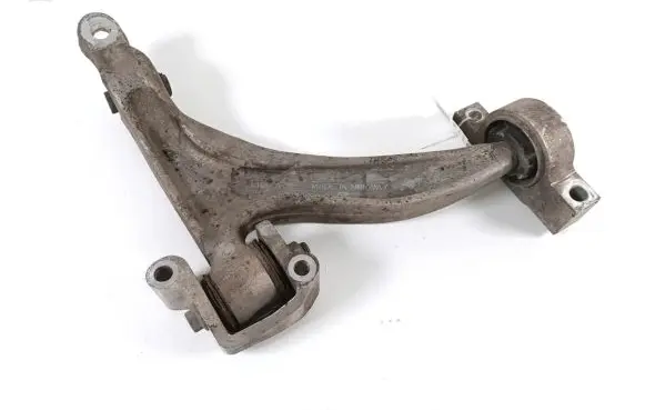 Volvo V60 Front lower control arm/wishbone 32298154