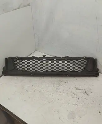 Jaguar XE Front bumper lower grill X760ET0 L2LTC
