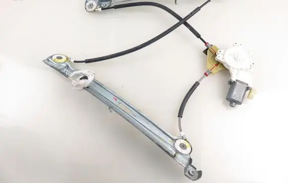 Jeep Patriot Front door window regulator with motor 05291799AA