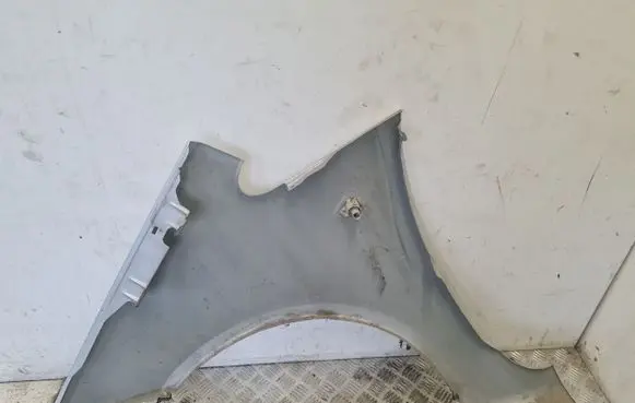 Mitsubishi Colt Fender