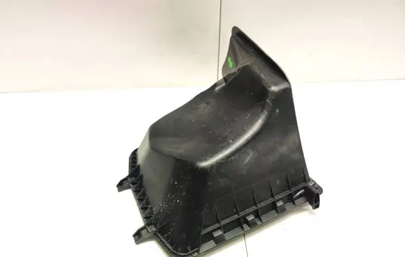 Mercedes-Benz GLS X166 Air filter box A1668300153