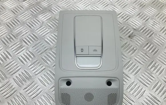 Audi Q3 8U Front seat light 8V0947135A 8X0951177