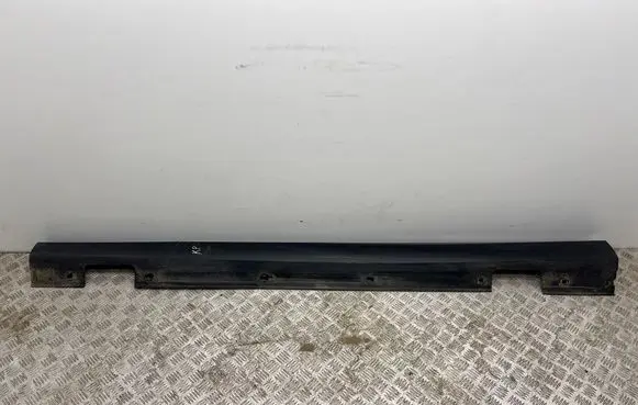 Mercedes-Benz A W176 Sill 1555011901 15550119 3200101