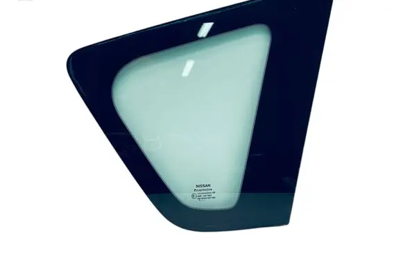 Nissan Note (E11) Rear side window 833009U000 83300-9U000