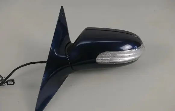 Front door electric wing mirror