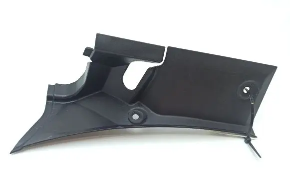 Mercedes-Benz R W251 Other trunk/boot trim element A2516930330