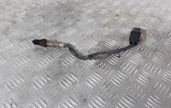 Audi A4 S4 B8 8K Lambda probe sensor 1928404687 1205310358 8R0906262