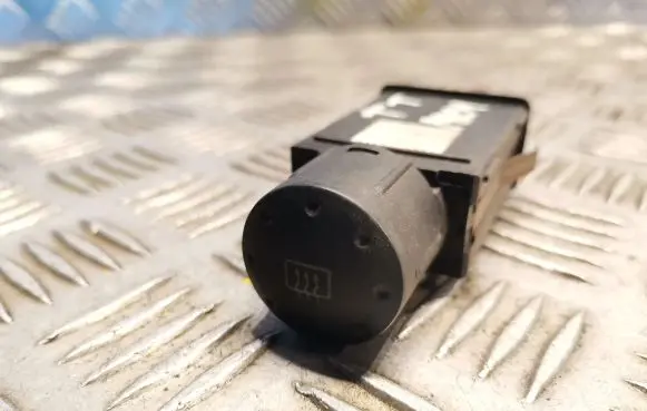 Audi TT Mk1 Windscreen/window heater switch 8N0941503B