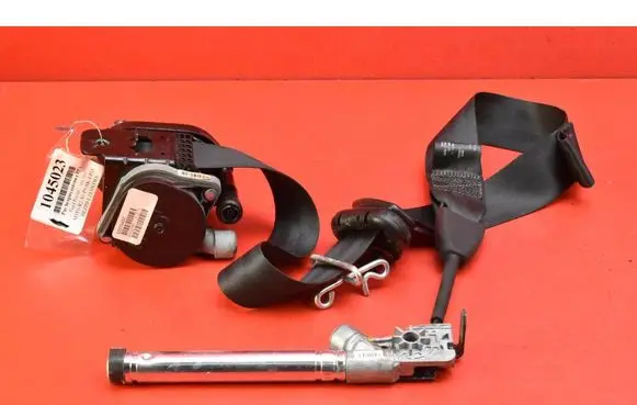 Ford Focus Front seatbelt DM51-61294-D