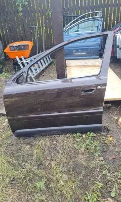 Volvo XC70 Front door