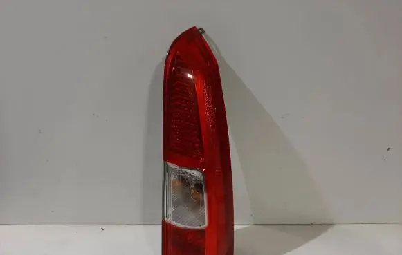 Volvo V70 Rear/tail lights 160986
