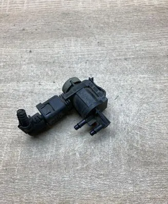 Seat Toledo II (1M) Turbo solenoid valve 1J0906283C