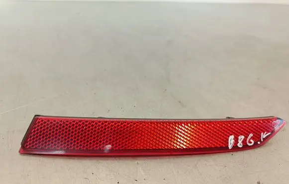 Volkswagen PASSAT B8 Rear tail light reflector 3G0945105A 272735