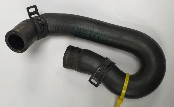 Mercedes-Benz C W204 Engine coolant pipe/hose A2048301296