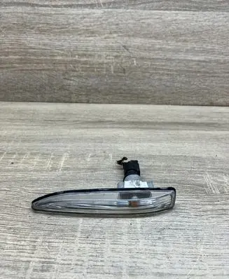 BMW 7 E65 E66 Front indicator light 084441410R