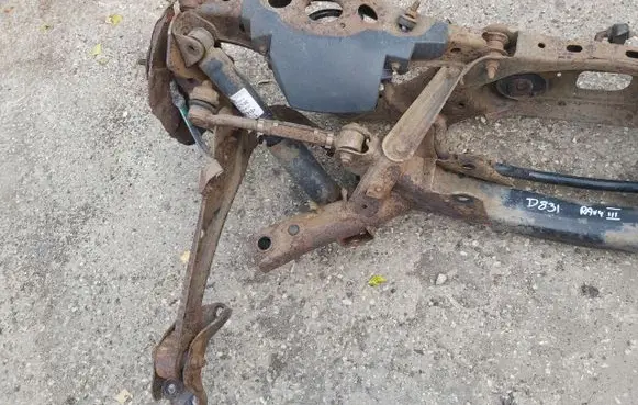 Toyota RAV 4 (XA30) Rear axle beam 