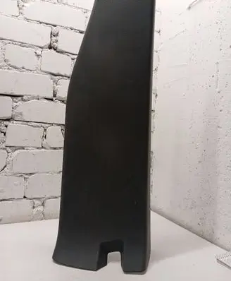 (B) pillar trim (bottom)