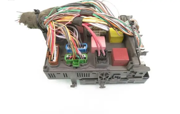 Renault Espace - Grand espace IV Central body control module 8200526895