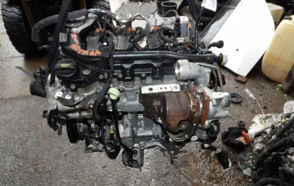 Peugeot 208 Engine 10TMAA 841U0