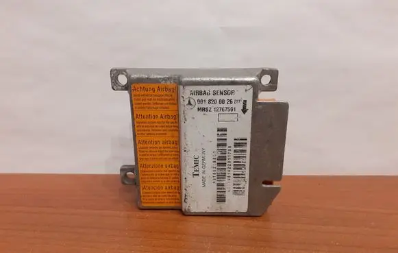 Mercedes-Benz E W210 Airbag control unit/module 0018200026 6456