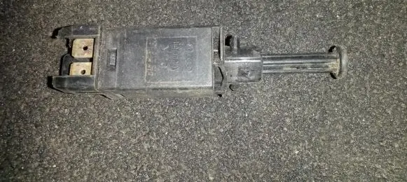 Volkswagen Golf IV Brake pedal sensor switch 191945515