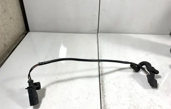 Audi TT Mk1 Windshield washer spray nozzle 8N0955986C
