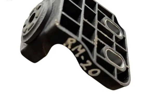 Radiator support slam panel bracket