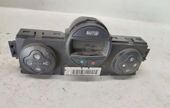 Renault Megane II Climate control unit