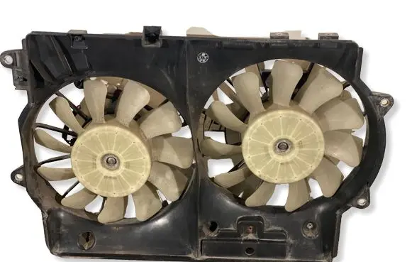 Lexus IS 220D-250-350 Electric radiator cooling fan 4227501620