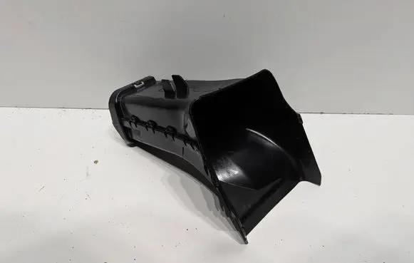 BMW 3 G20 G21 Air intake duct part 7422277