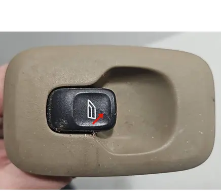 Volvo XC70 Electric window control switch 30658696