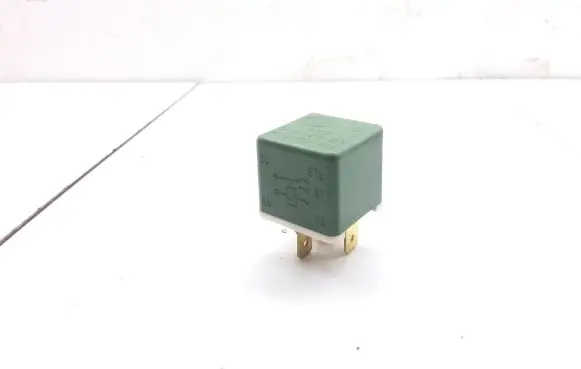 Jaguar XJ X40 Other relay 4RD00352023 00352023