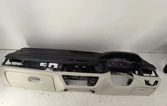 BMW 7 G11 G12 Dashboard 9299421