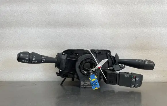 Dacia Duster Wiper switch 681726046R 479457095R