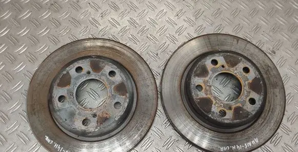 Toyota Auris E180 Rear brake disc