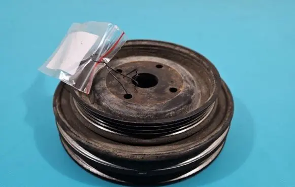 Mitsubishi L200 Crankshaft pulley IMPRK1387681
