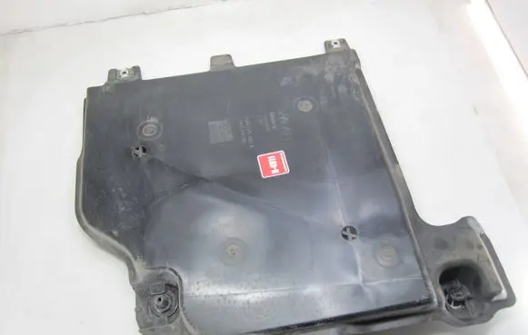 Volkswagen T-Cross Rear underbody cover/under tray 2Q0825101A
