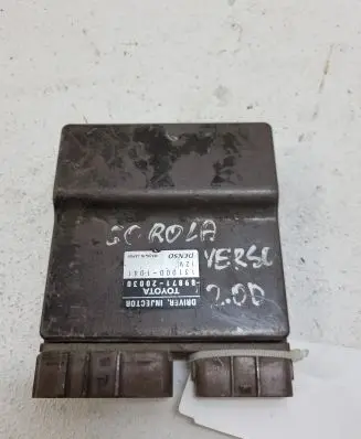 Toyota Corolla Verso AR10 Fuel injection control unit/module 8987120030 1310001041