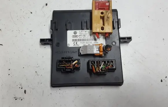 Audi A6 S6 C6 4F Comfort/convenience module 4F0907279 4F0910279N