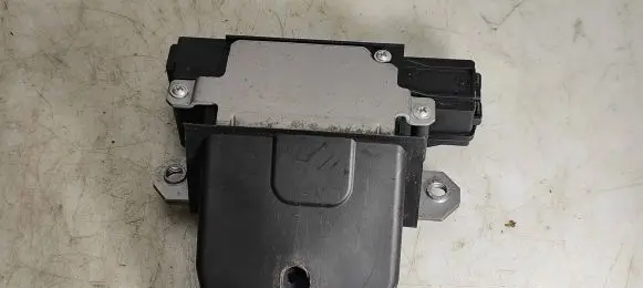 Volvo V50 Tailgate/trunk/boot lock/catch/latch 01041111905