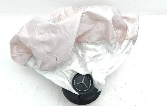 Mercedes-Benz EQA Steering wheel airbag 00086016009