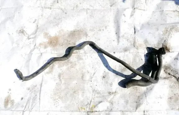 Opel Insignia A Engine coolant pipe/hose