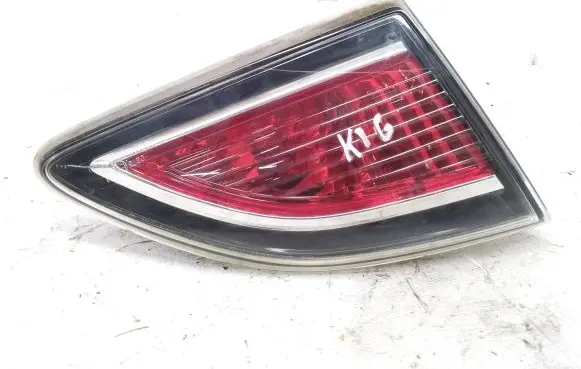 Mazda 3 II Tailgate rear/tail lights