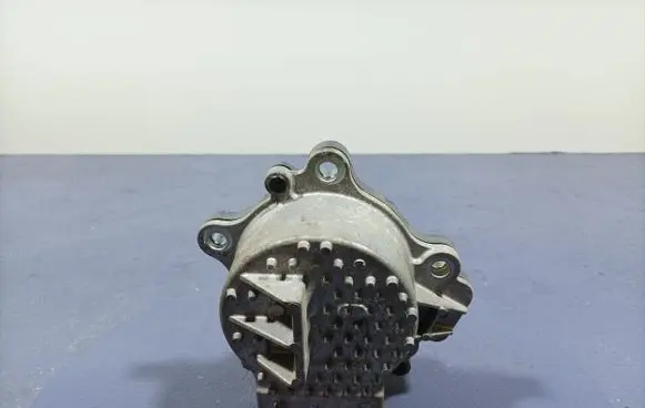 Toyota Prius (XW30) Water pump